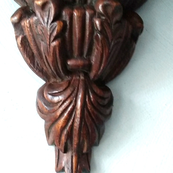 Handcarved shelves - Picture 9 of 16